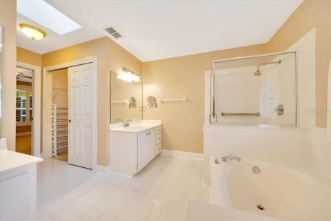 House in Port Orange, Florida 3 bedrooms, 164.34 sq.m. № 1797182 - photo 24