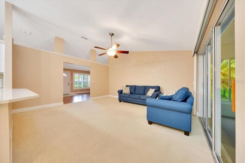 House in Port Orange, Florida 3 bedrooms, 164.34 sq.m. № 1797182 - photo 15
