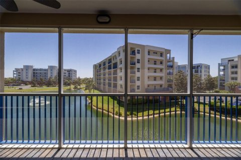 Copropriété à vendre à New Smyrna Beach, Floride: 3 chambres, 157.75 m2 № 1643026 - photo 12