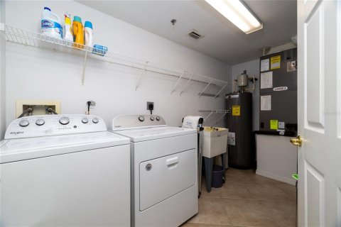 Copropriété à vendre à New Smyrna Beach, Floride: 3 chambres, 157.75 m2 № 1643026 - photo 24