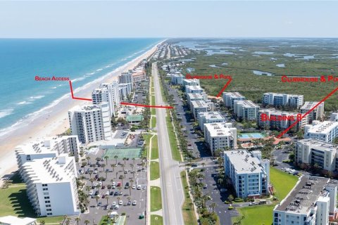 Copropriété à vendre à New Smyrna Beach, Floride: 3 chambres, 157.75 m2 № 1643026 - photo 2