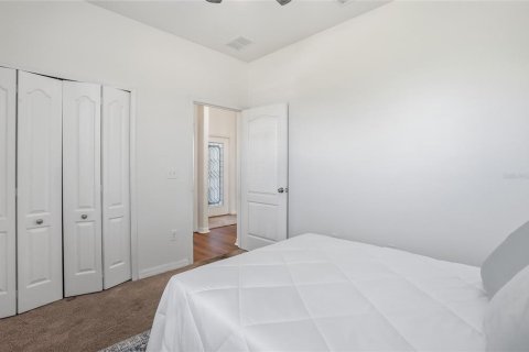 House in Ruskin, Florida 4 bedrooms, 145.86 sq.m. № 2212624 - photo 23