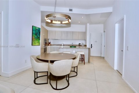 Copropriété à vendre à Hollywood, Floride: 2 chambres, 109.53 m2 № 2050980 - photo 6