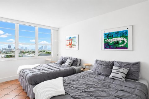 Condominio en alquiler en Miami Beach, Florida, 47.84 m2 № 2170353 - foto 7