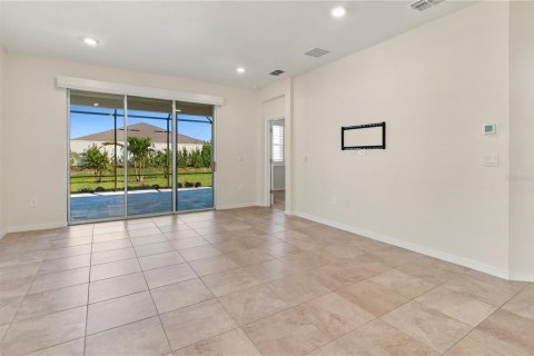 Villa ou maison à louer à Lakewood Ranch, Floride: 3 chambres, 145.76 m2 № 2419814 - photo 20