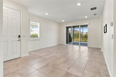 Villa ou maison à louer à Lakewood Ranch, Floride: 3 chambres, 145.76 m2 № 2419814 - photo 21