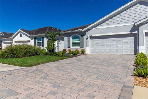 Villa ou maison à louer à Lakewood Ranch, Floride: 3 chambres, 145.76 m2 № 2419814 - photo 7