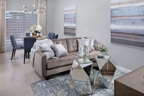 Купить таунхаус в Хомстед, Флорида 3 спальни, 138.33м2, № 2048796 - фото 4