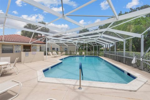 Condo in Margate, Florida, 2 bedrooms  № 1783826 - photo 2