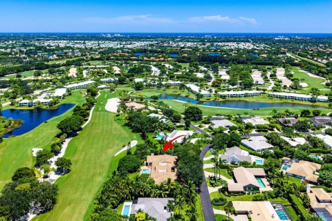 House in Boynton Beach, Florida 4 bedrooms, 533.63 sq.m. № 2378400 - photo 2