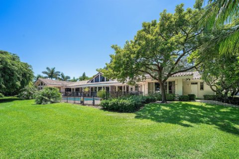 House in Boynton Beach, Florida 4 bedrooms, 533.63 sq.m. № 2378400 - photo 10
