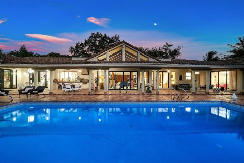 House in Boynton Beach, Florida 4 bedrooms, 533.63 sq.m. № 2378400 - photo 6
