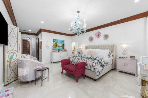 House in Boynton Beach, Florida 4 bedrooms, 533.63 sq.m. № 2378400 - photo 26