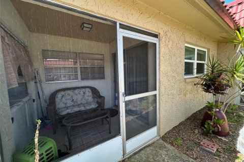 House in Clearwater, Florida 1 bedroom, 59.83 sq.m. № 1724510 - photo 29