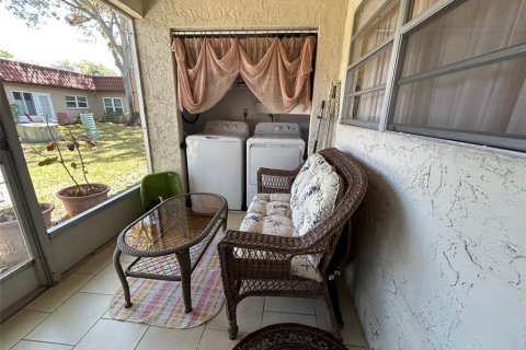 House in Clearwater, Florida 1 bedroom, 59.83 sq.m. № 1724510 - photo 27