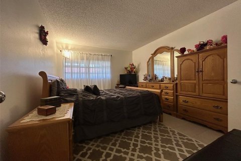 House in Clearwater, Florida 1 bedroom, 59.83 sq.m. № 1724510 - photo 25