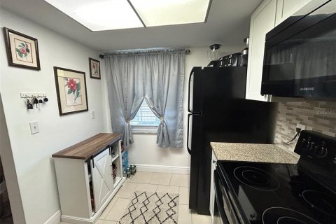 House in Clearwater, Florida 1 bedroom, 59.83 sq.m. № 1724510 - photo 11