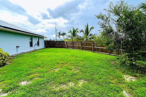 Casa en venta en Port Charlotte, Florida, 3 dormitorios, 168.71 m2 № 1902703 - foto 21