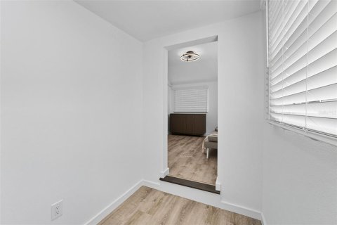 Casa en venta en Pinellas Park, Florida, 2 dormitorios, 72.46 m2 № 1910807 - foto 23