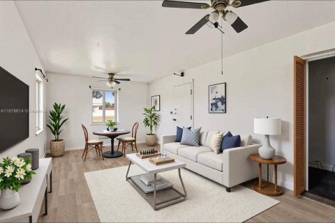 Villa ou maison à vendre à Homestead, Floride: 2 chambres, 46.82 m2 № 1950039 - photo 6