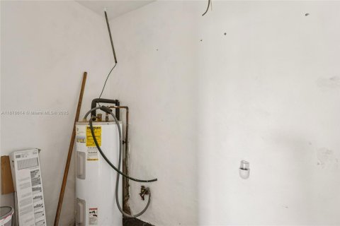 Villa ou maison à vendre à Homestead, Floride: 2 chambres, 46.82 m2 № 1950039 - photo 26