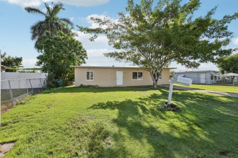 Villa ou maison à vendre à Homestead, Floride: 2 chambres, 46.82 m2 № 1950039 - photo 7