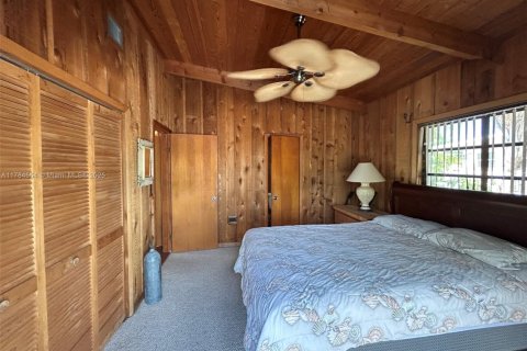 House in Islamorada, Village of Islands, Florida 4 bedrooms, 158.68 sq.m. № 1726492 - photo 22