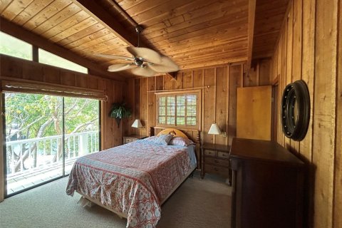 House in Islamorada, Village of Islands, Florida 4 bedrooms, 158.68 sq.m. № 1726492 - photo 14