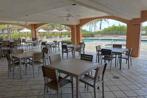 Copropriété à louer à Hallandale Beach, Floride: 2 chambres, 108.05 m2 № 2191330 - photo 29