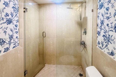 Condominio en venta en Fort Lauderdale, Florida, 1 dormitorio, 80.82 m2 № 1940224 - foto 12