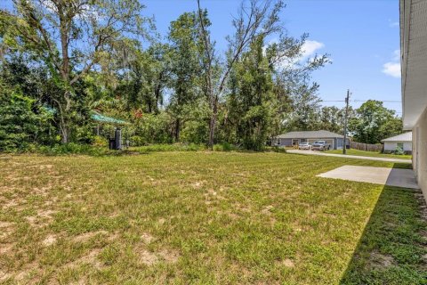 House in Summerfield, Florida 3 bedrooms, 136.47 sq.m. № 1846739 - photo 24