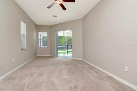 House in Apollo Beach, Florida 4 bedrooms, 182.92 sq.m. № 1841974 - photo 12