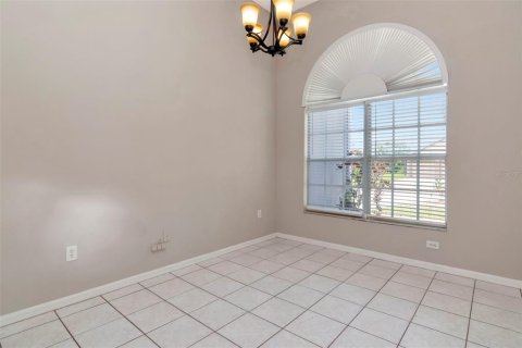 House in Apollo Beach, Florida 4 bedrooms, 182.92 sq.m. № 1841974 - photo 9