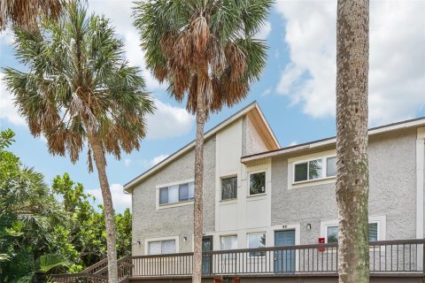 Copropriété à vendre à Tampa, Floride: 2 chambres, 117.06 m2 № 1909323 - photo 9