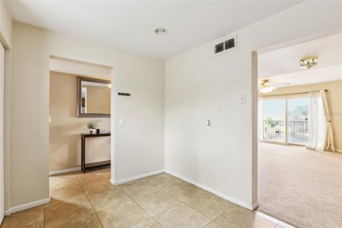 Copropriété à vendre à Tampa, Floride: 2 chambres, 117.06 m2 № 1909323 - photo 14