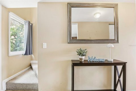 Copropriété à vendre à Tampa, Floride: 2 chambres, 117.06 m2 № 1909323 - photo 11