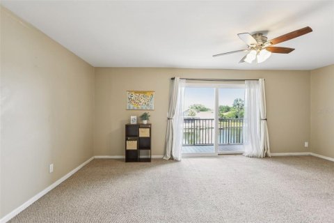 Copropriété à vendre à Tampa, Floride: 2 chambres, 117.06 m2 № 1909323 - photo 17
