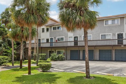 Copropriété à vendre à Tampa, Floride: 2 chambres, 117.06 m2 № 1909323 - photo 5