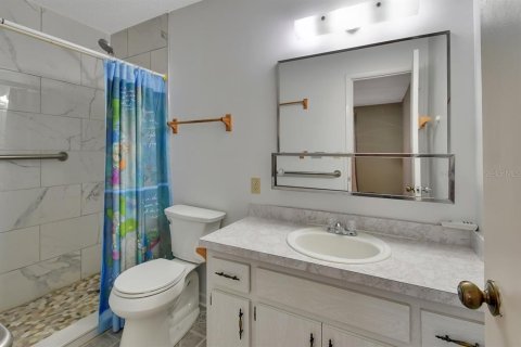 Condo in DeLand, Florida, 2 bedrooms  № 1540769 - photo 14