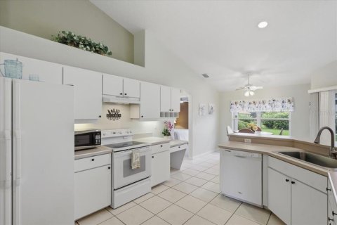 Villa ou maison à vendre à Palm Coast, Floride: 3 chambres, 174.38 m2 № 2408727 - photo 9