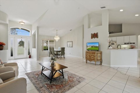 Villa ou maison à vendre à Palm Coast, Floride: 3 chambres, 174.38 m2 № 2408727 - photo 3