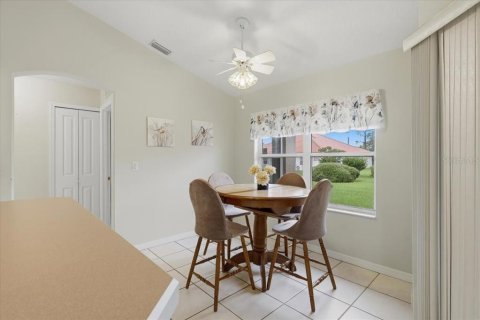 Villa ou maison à vendre à Palm Coast, Floride: 3 chambres, 174.38 m2 № 2408727 - photo 10