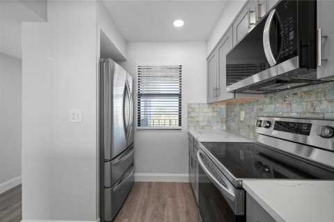 Condominio en venta en Englewood, Florida, 2 dormitorios, 113.53 m2 № 2299692 - foto 8