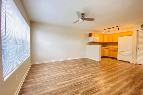 Copropriété à louer à Orlando, Floride: 1 chambre, 52.03 m2 № 2385643 - photo 3
