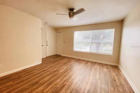Copropriété à louer à Orlando, Floride: 1 chambre, 52.03 m2 № 2385643 - photo 12