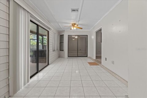 Купить виллу или дом в Овьедо, Флорида 7 комнат, 177.35м2, № 1845308 - фото 17
