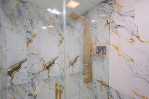 House in Indiantown, Florida 4 bedrooms, 190.82 sq.m. № 2065719 - photo 30