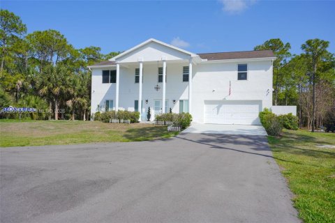 House in Indiantown, Florida 4 bedrooms, 190.82 sq.m. № 2065719 - photo 5