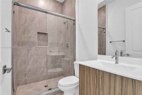 Casa en venta en Parkland, Florida, 5 dormitorios, 395.3 m2 № 1984197 - foto 28