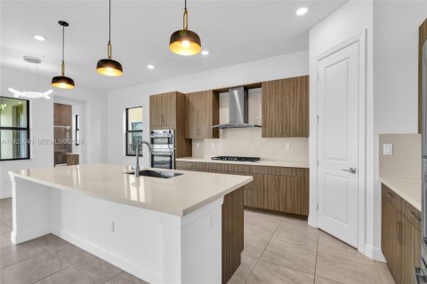 Casa en venta en Parkland, Florida, 5 dormitorios, 395.3 m2 № 1984197 - foto 13